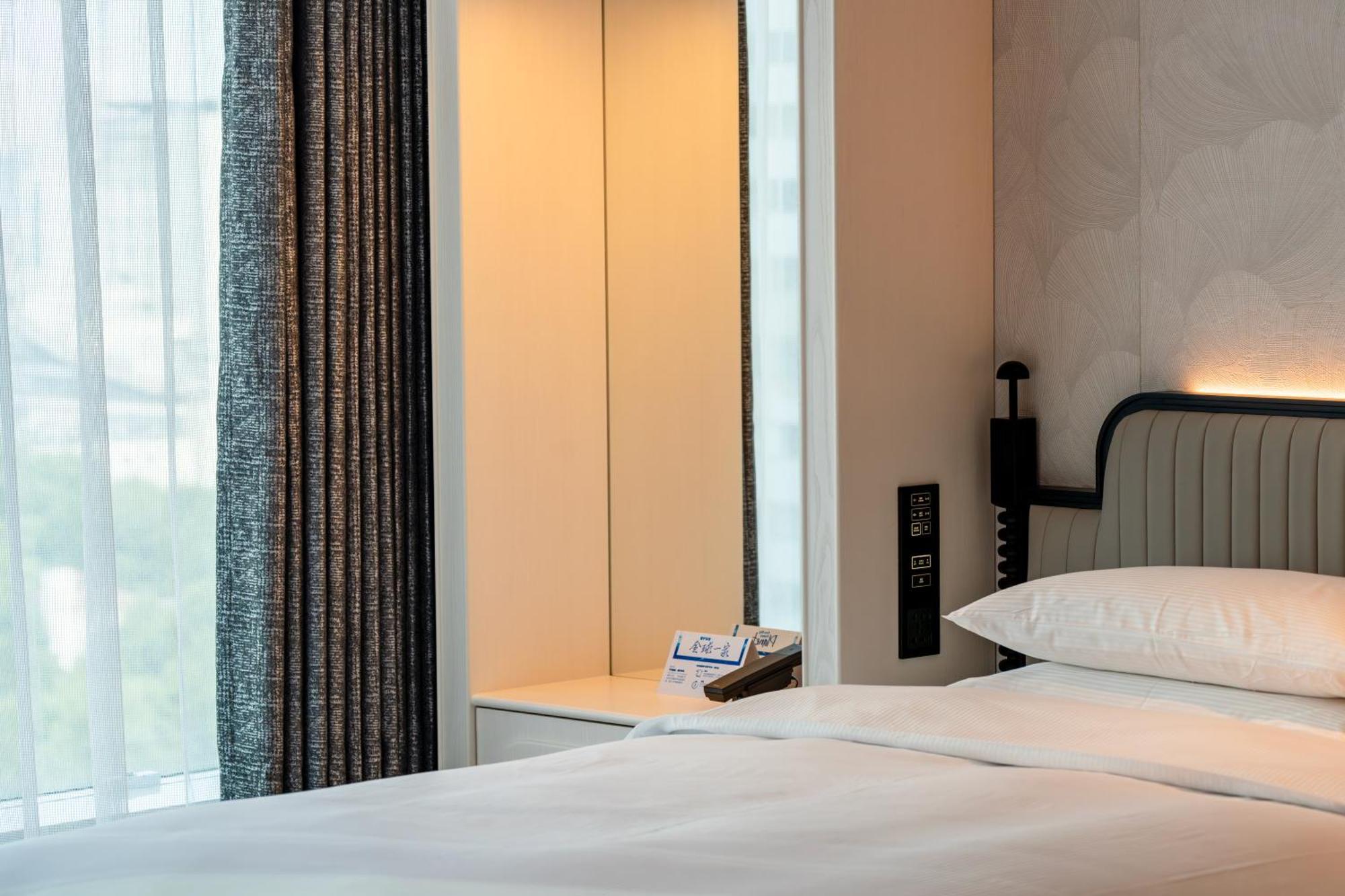 Hilton Shanghai City Center -Steps From Iconic Landmarks Wukang Mansion And Jing'An Temple Εξωτερικό φωτογραφία